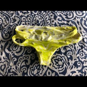 Mikoh Puka Bottoms -New/Never worn